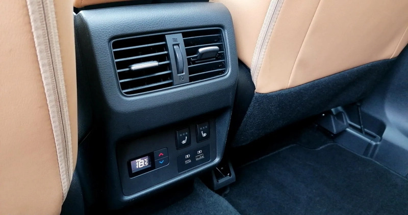 Nissan X-Trail cena 204900 przebieg: 19995, rok produkcji 2022 z Warszawa małe 466